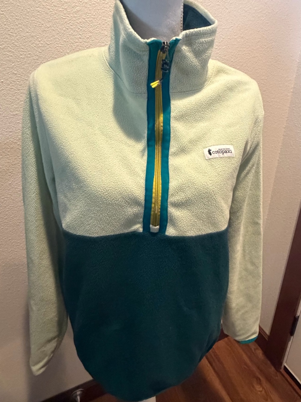 cotopaxi Mint and Teal Quarter-Zip Fleece Pullover